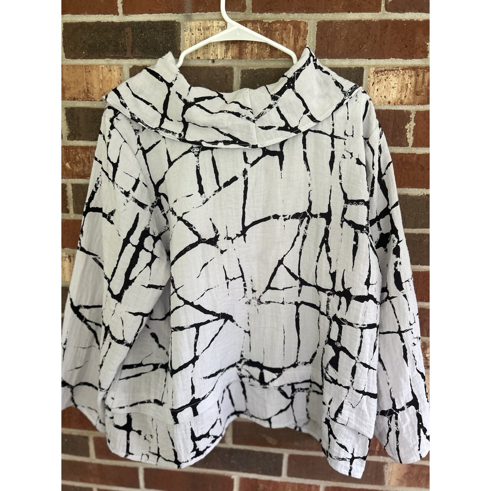 Habitat Cowl Neck Asymmetric Pullover Top XL Black White Lagenlook Avant Garde - Picture 9 of 9